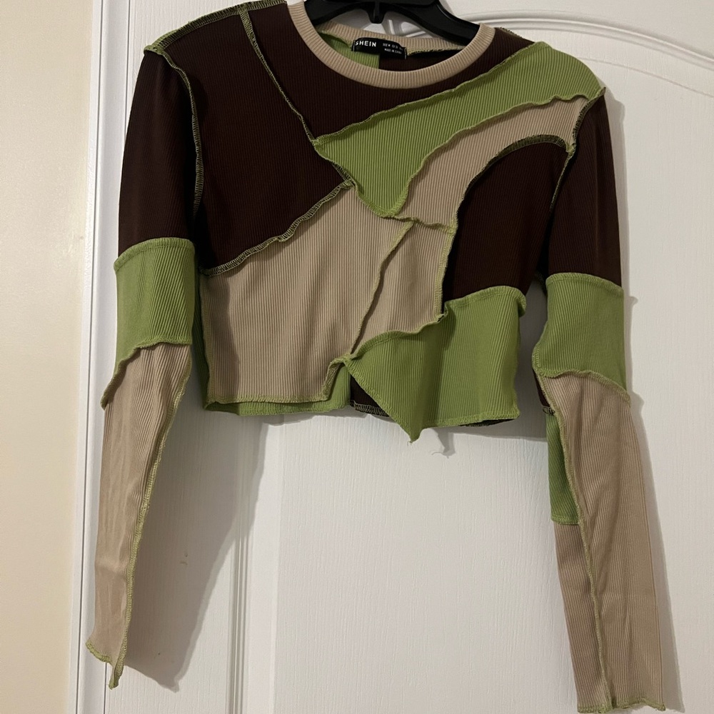 Long sleeve crop top - size S